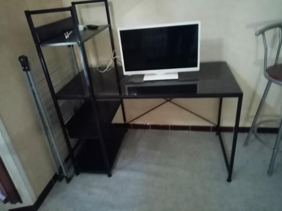 Appartement Du Pont De La Seine Труа Екстер'єр фото